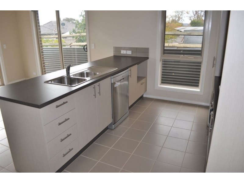 3/47 Pauls Crescent, Wendouree VIC 3355