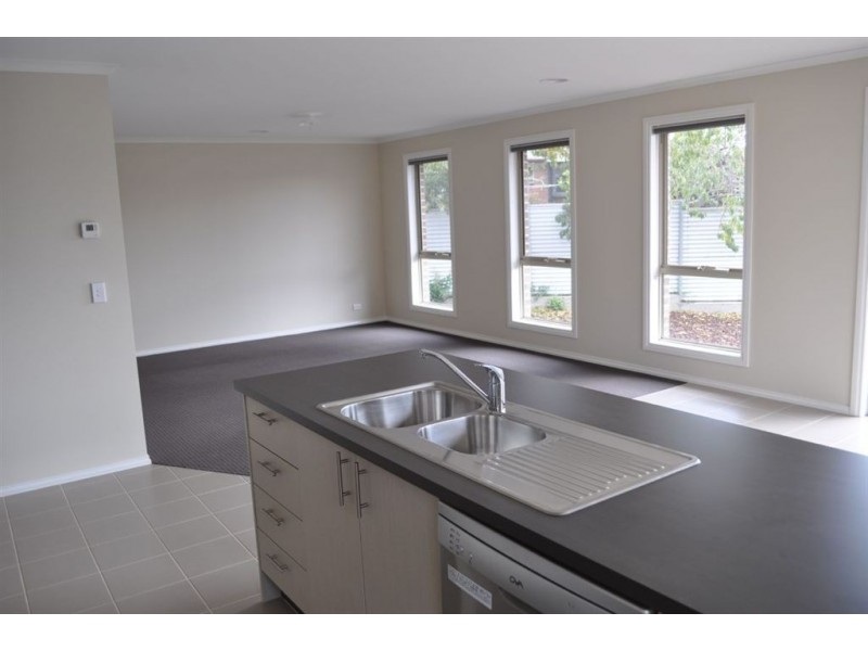 3/47 Pauls Crescent, Wendouree VIC 3355