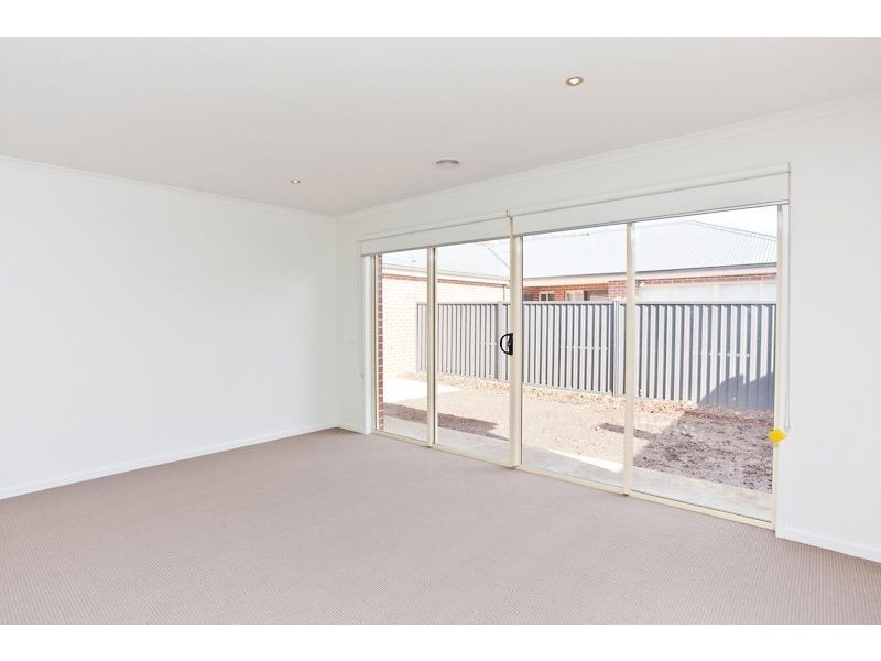 1 & 2/515 Ascot Street South, Ballarat VIC 3350