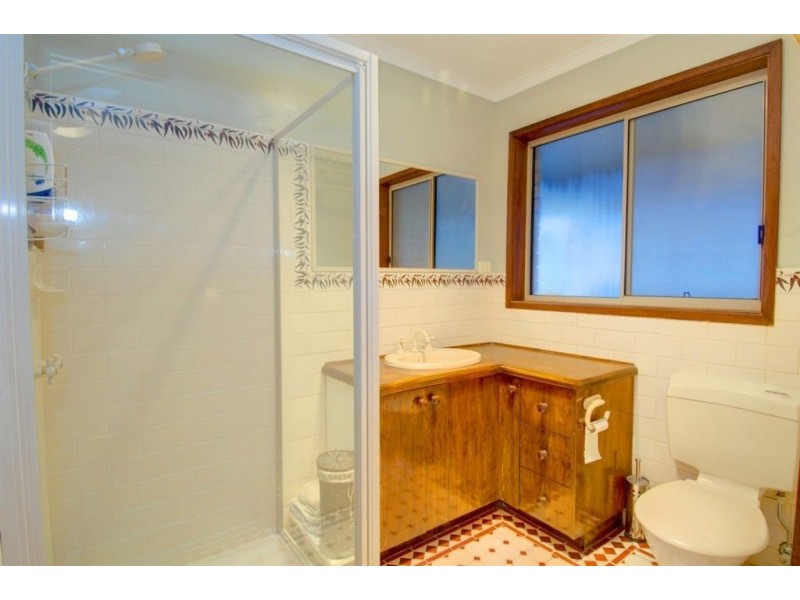 350 Hoveys Road, Napoleons VIC 3352