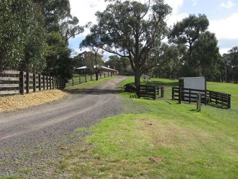 350 Hoveys Road, Napoleons VIC 3352