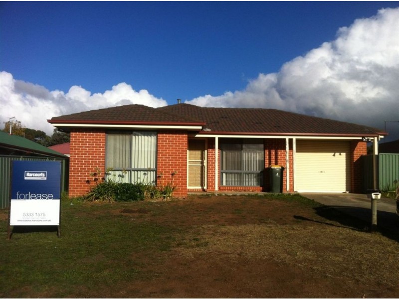 13 Balmoral Drive, Ballarat VIC 3350