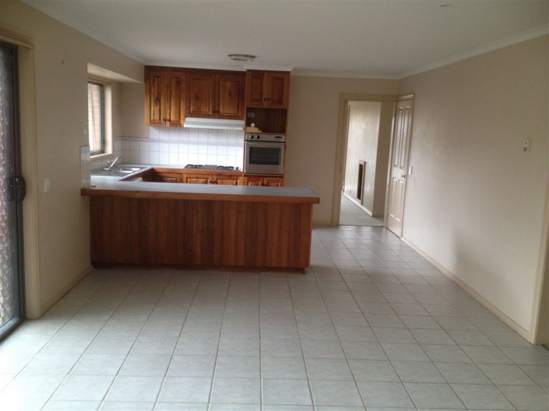 13 Balmoral Drive, Ballarat VIC 3350