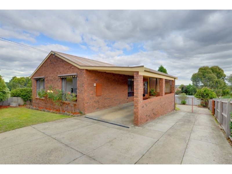 8 Talgarno Court, Ballarat VIC 3350