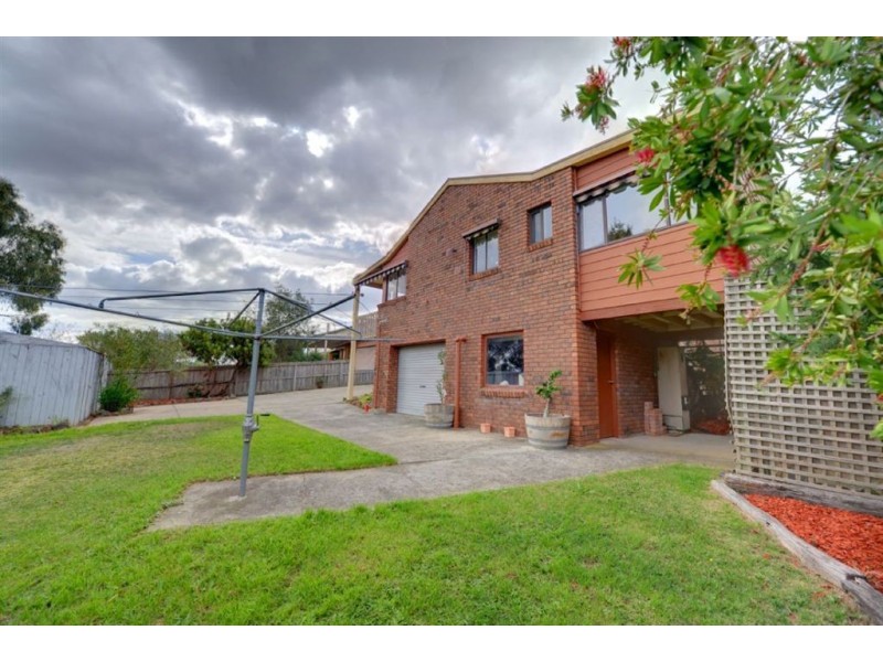 8 Talgarno Court, Ballarat VIC 3350