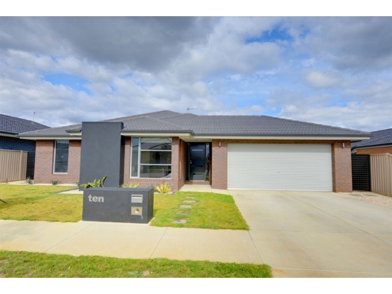 10 Lancaster Street, Alfredton VIC 3350
