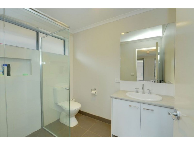 10 Lancaster Street, Alfredton VIC 3350