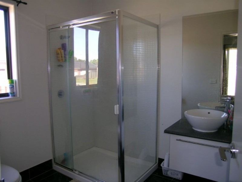 20 Normlyttle Parade, Miners Rest VIC 3352