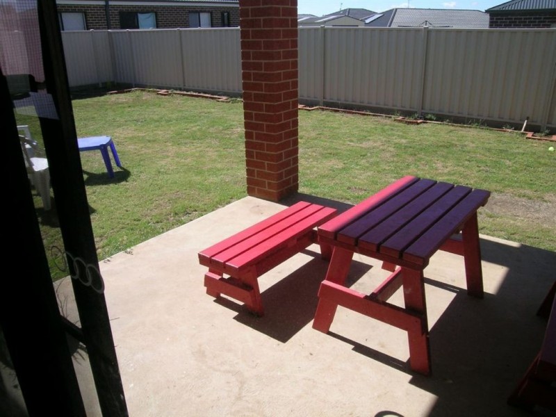 20 Normlyttle Parade, Miners Rest VIC 3352