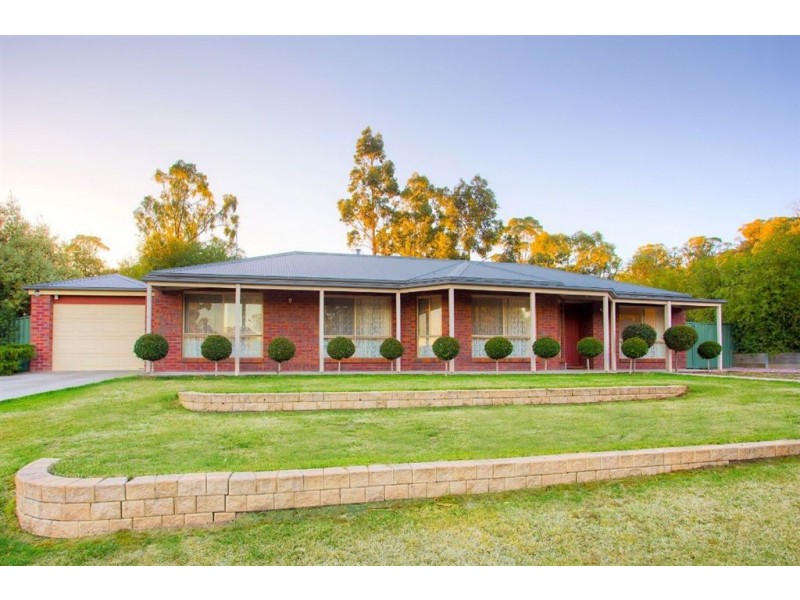 11 Sheoak Drive, Buninyong VIC 3357