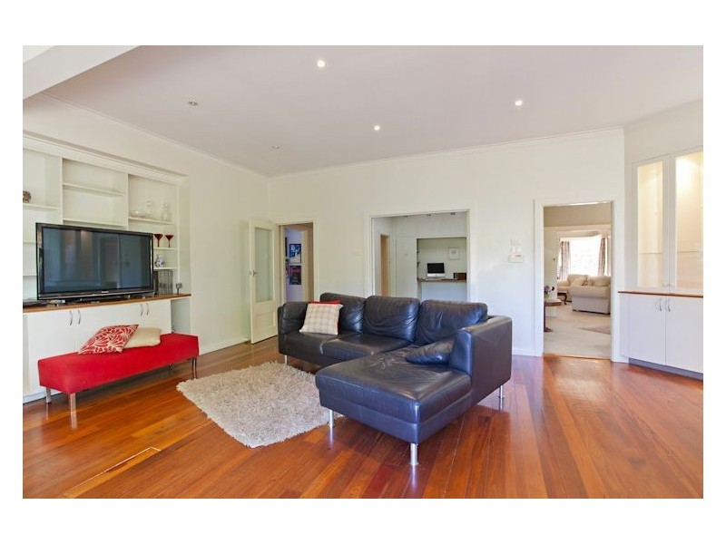 12 Crocker Street, Lake Wendouree VIC 3350