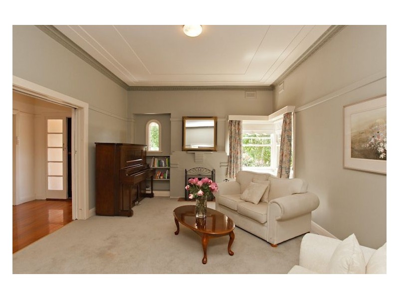 12 Crocker Street, Lake Wendouree VIC 3350