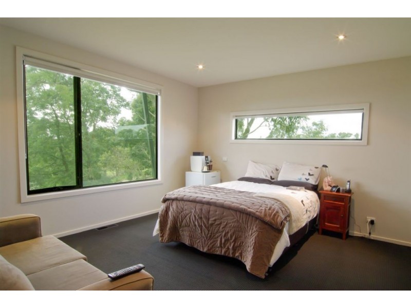 7 Augusta Drive, Creswick VIC 3363