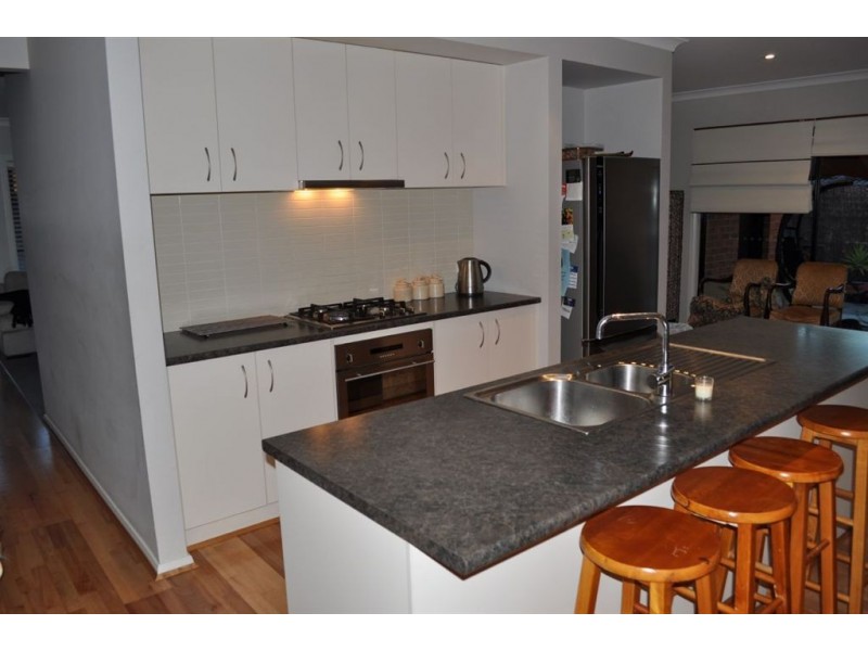 13 Daintree Close, Ballarat North VIC 3350