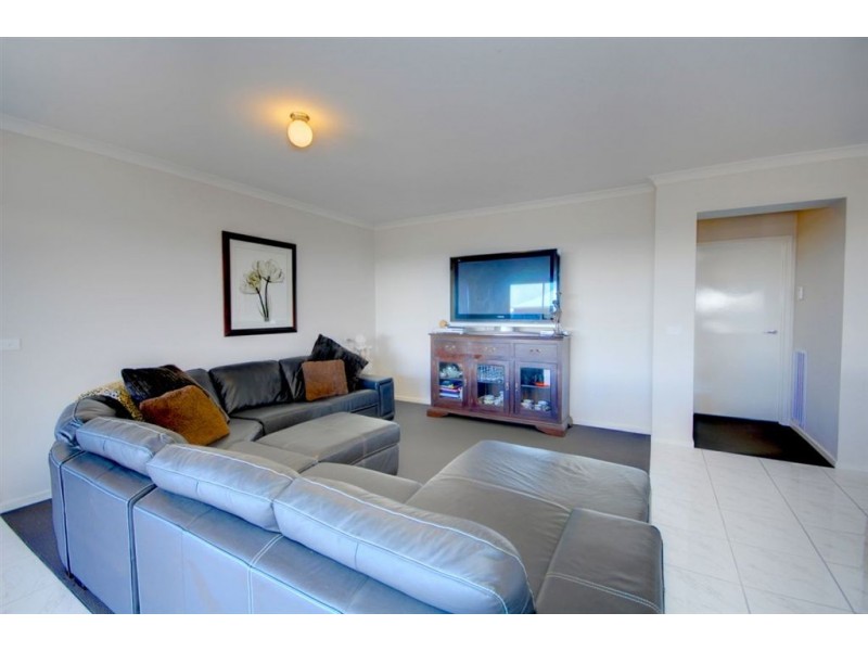 4 Maxwell Street, Cardigan Village VIC 3352