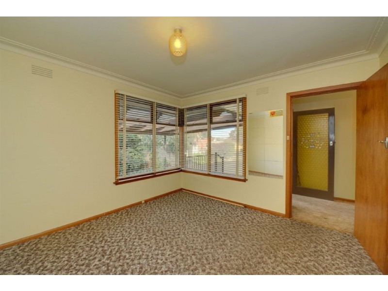 50 Grandview Grove, Wendouree VIC 3355