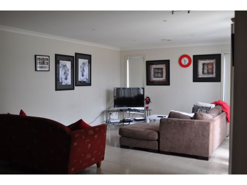 202 Learmonth Road, Wendouree VIC 3355