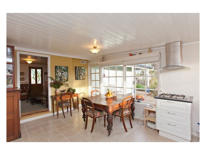 54 Carmody Drive, Creswick VIC 3363