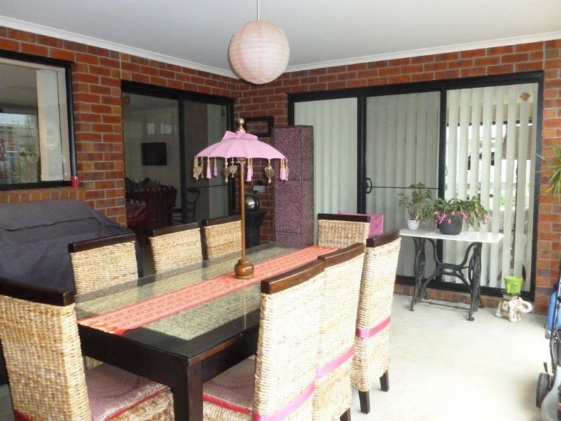 6 Hanwood Close, Delacombe VIC 3356