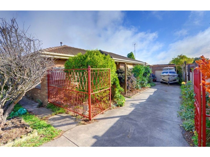 10 Stamford Street, Wendouree VIC 3355