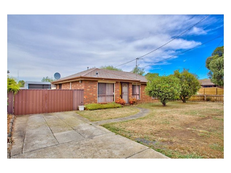 23 Whitelaw Avenue, Delacombe VIC 3356