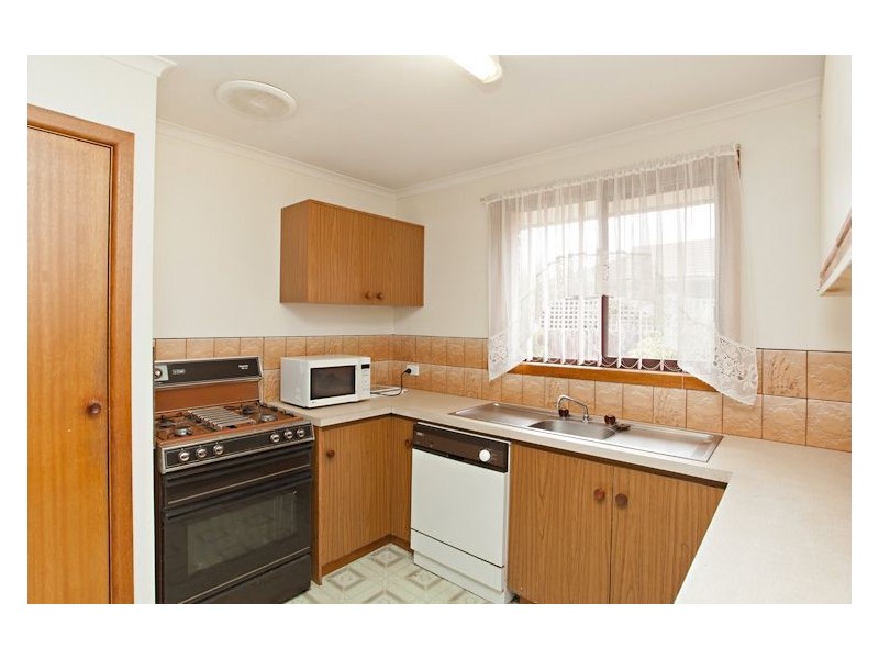 23 Whitelaw Avenue, Delacombe VIC 3356