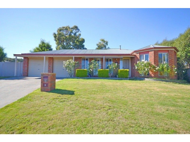 5 Bellbird Court, Mount Helen VIC 3350