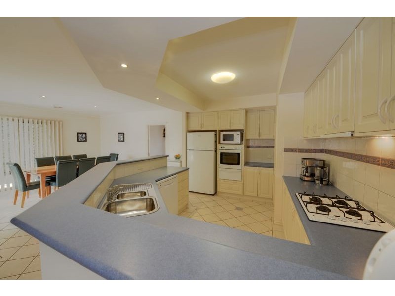 11 Whitely Crescent, Alfredton VIC 3350