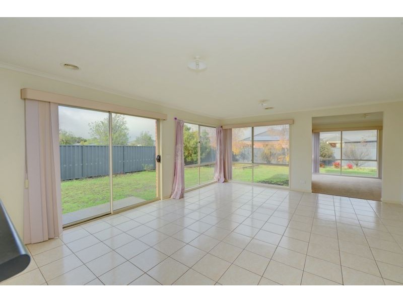 5 Leicester Court, Alfredton VIC 3350