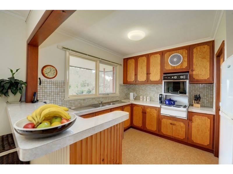 19 Club Crescent, Invermay Park VIC 3350