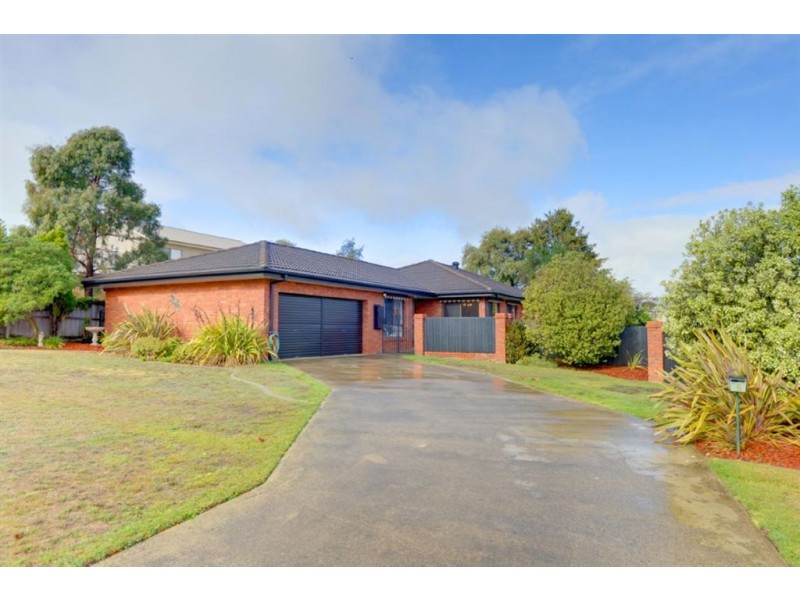 6 Lemeula Court, Invermay Park VIC 3350