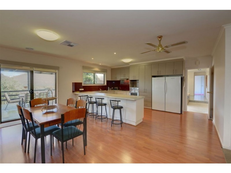 6 Lemeula Court, Invermay Park VIC 3350