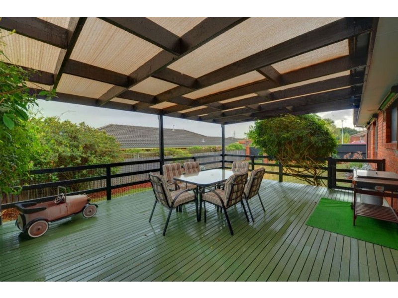 6 Lemeula Court, Invermay Park VIC 3350