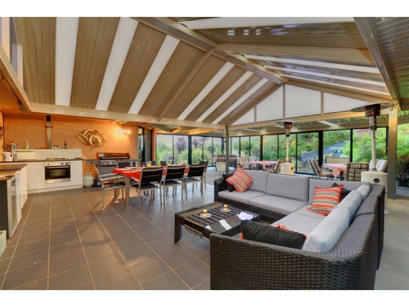 1014 Lal Lal Street, Buninyong VIC 3357