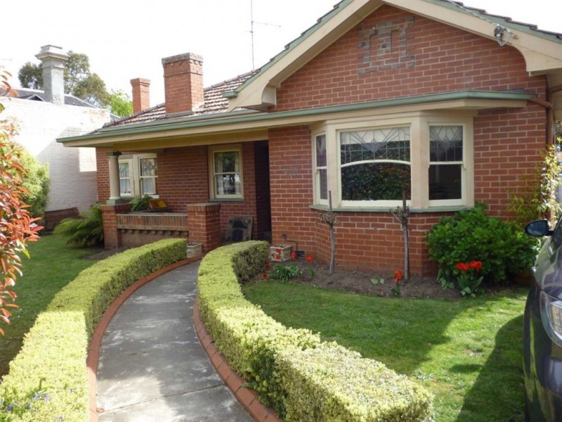309 Armstrong Street North, Soldiers Hill VIC 3350