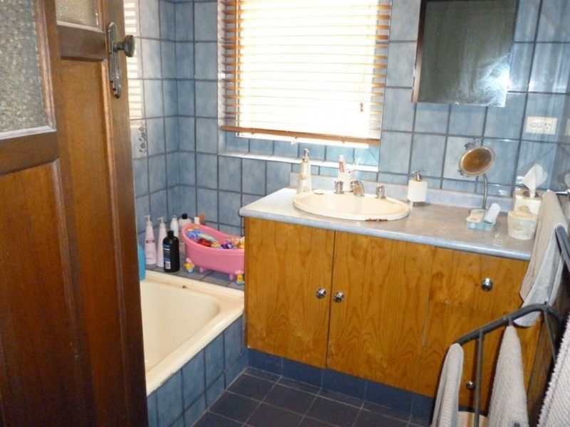 309 Armstrong Street North, Soldiers Hill VIC 3350