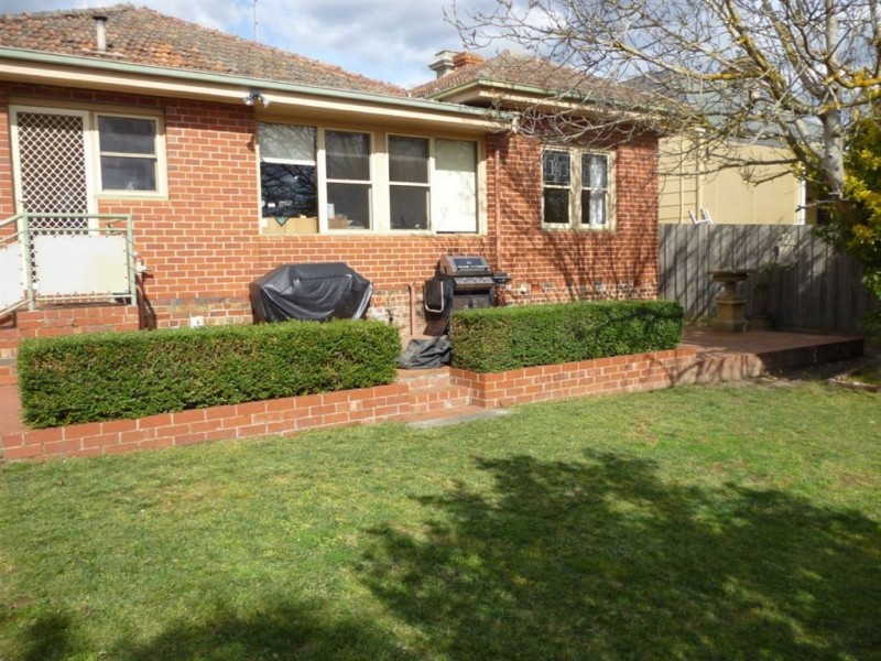309 Armstrong Street North, Soldiers Hill VIC 3350