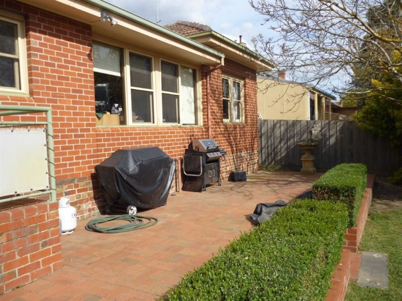 309 Armstrong Street North, Soldiers Hill VIC 3350