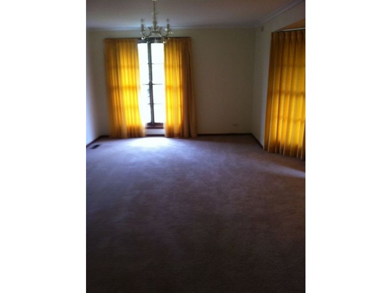 1147 Geelong Road, Mount Clear VIC 3350