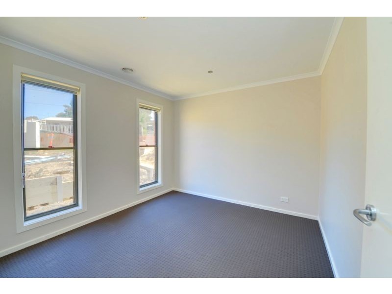 1/119 Yarana Drive, Mount Helen VIC 3350