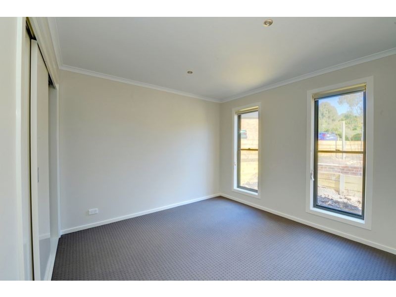 1/119 Yarana Drive, Mount Helen VIC 3350