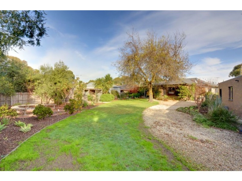 11 Woolway Court, Delacombe VIC 3356