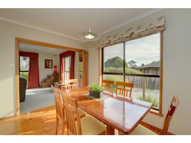 11 Woolway Court, Delacombe VIC 3356
