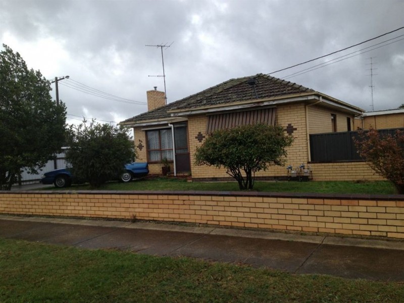 21 Albion Street, Sebastopol VIC 3356