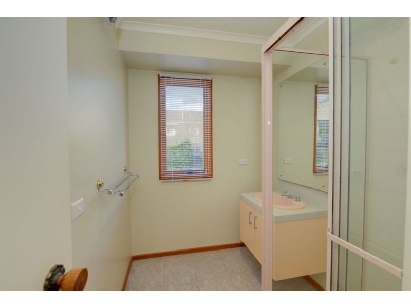 4 Anderson Court, Mount Clear VIC 3350