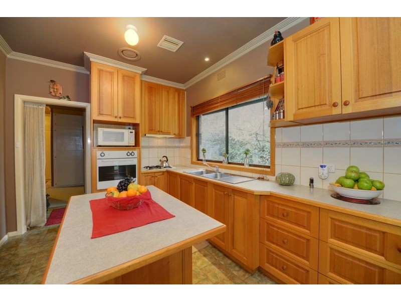 102 Daylesford Road, Brown Hill VIC 3350