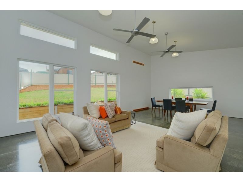 57 Hocking Avenue, Mount Clear VIC 3350