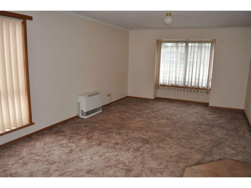 1/3 Bala Street, Sebastopol VIC 3356