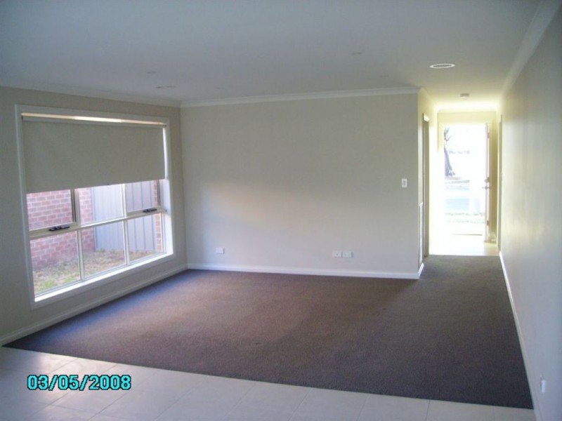 214 Learmonth Road, Wendouree VIC 3355