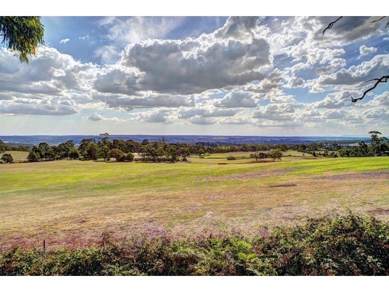 Lot 1/7080 Midland Highway, Buninyong VIC 3357